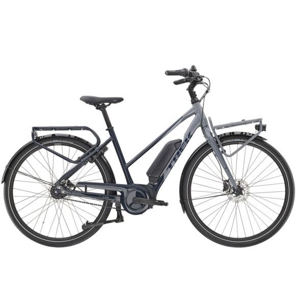 TREK District + 2 400 Wh Stagger 2022 Bicycle GREY S