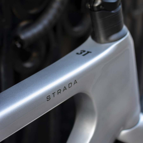 Bicicleta 3T New Strada Force AXS 2X Rodas Carbon C45 LTD 2023 CINZA 48