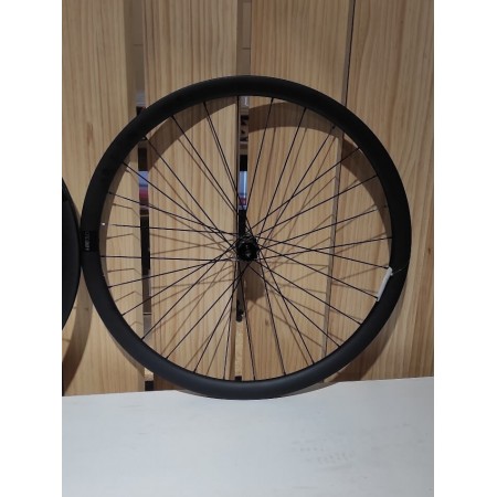 Roues OEM BMC CRD321 en carbone 