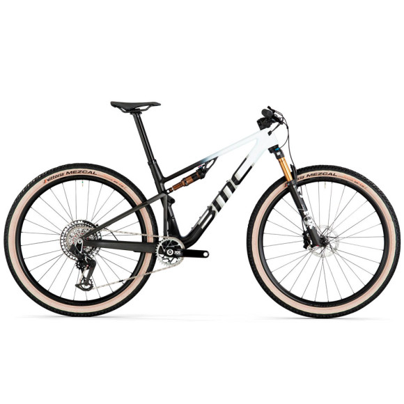 Bicicleta BMC Fourstroke 01 LTD 2024 BLANCO NEGRO S