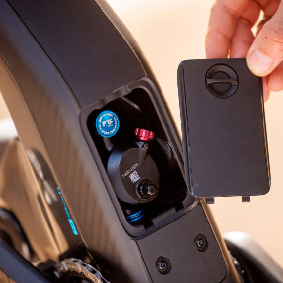 Bici elettrica SCOTT Voltage Eride 900 Tuned 2025 NEGRO L