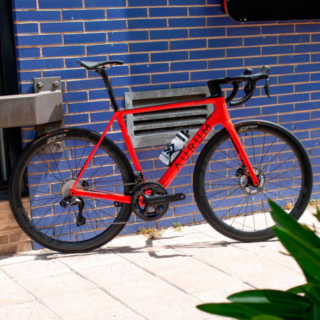 Bicicleta AURUM Essentia Shimano Ultegra Di2 Manillar Integrado ROJO 51