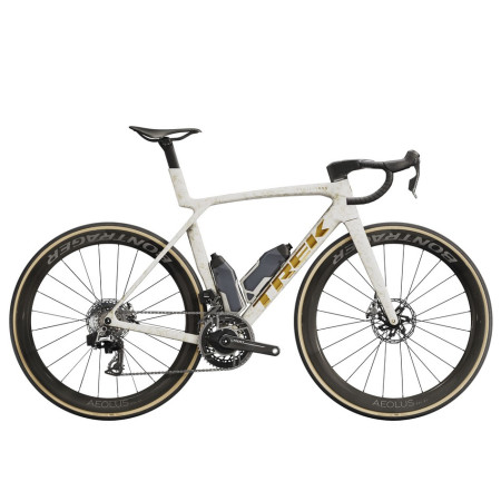 TREK Madone SLR 9 AXS Gen 8 2025 Bike BLACK L
