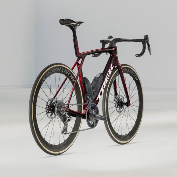 TREK Madone SLR 9 AXS Gen 8 2025 Bike BLACK L