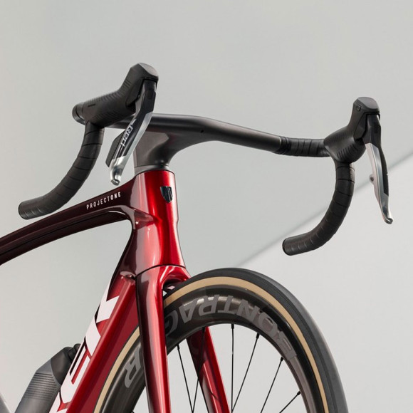 TREK Madone SLR 9 AXS Gen 8 2025 Bike BLACK L