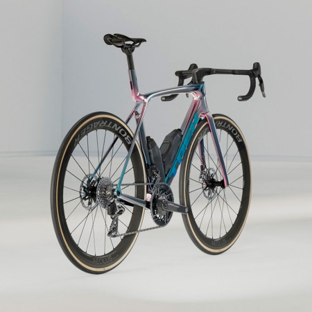 Bicicleta TREK Madone SLR 9 AXS Gen 8 Interestelar 2025 PRATA M.L.