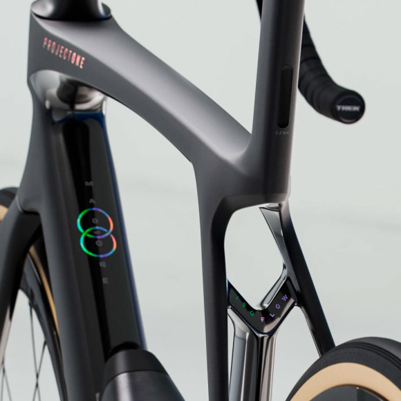 Vélo TREK Madone SLR 9 Gen 8 2026 LE NOIR XS