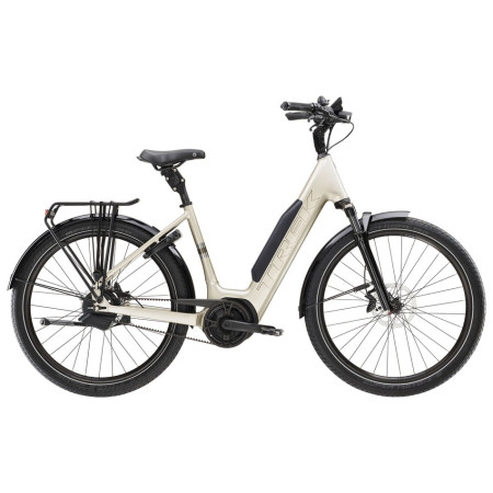 TREK District+ 5 Lowstep 800 Wh 2025 electric bike BEIGE L