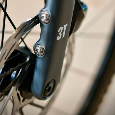 Bicicleta elétrica 3T Racemax BOOST X35 Rival 1x11 700c CINZA 54