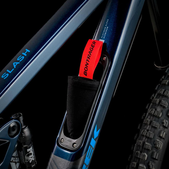 Bicicleta TREK Slash 8 Gen 6 2025 CINZA XL