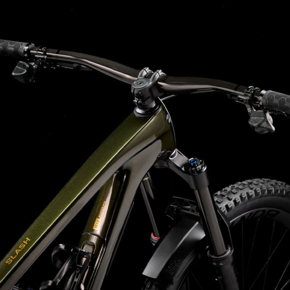 Bicicleta TREK Slash 9.9 X0 AXS T-Type Gen 6 2025 ROXO XL