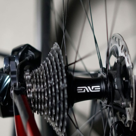 Bicicleta WILIER Filante SLR Dura-Ace ENVE Foundation VERMELHO L