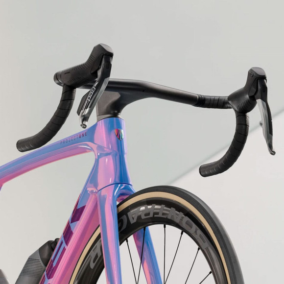 Vélo TREK Madone SLR 9 AXS Gen 8 ICON Course 2025 MAUVE M