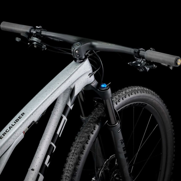 Bicicleta TREK Supercaliber SLR 9.8 Gen 2 2025 PLATA M