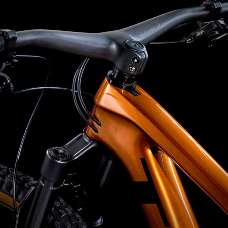 Bici TREK Top Fuel 9.8 XT Gen 3 2024 NEGRO M