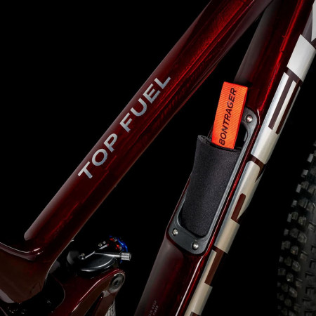 Bicicletta TREK Top Fuel 9.8 GX AXS Garnet 2023 GRANO ML