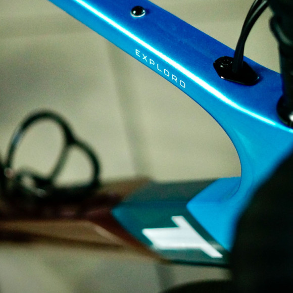Bicicleta 3T Exploro Racemax Apex AZUL 54