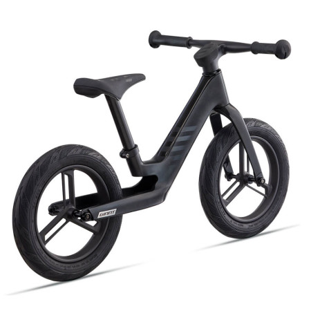 GIANT PRE rCarbon 2025 Bicycle BLACK 