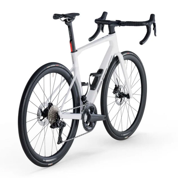 BMC Roadmachine 01 FOUR 2026 Bicycle WHITE 47