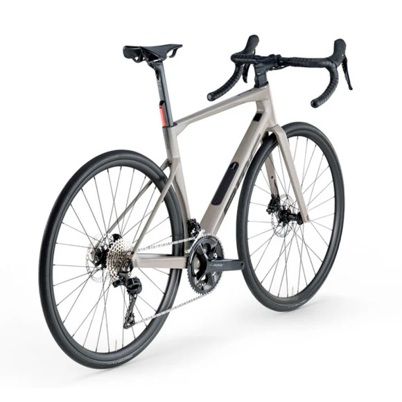 Bicicletta BMC Roadmachine THREE 2026 GRIS 47