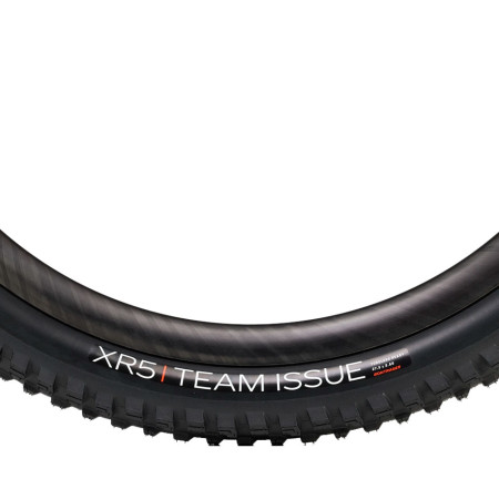 Cubierta BONTRAGER XR5 Team Issue 27.5x2.50 TLR negro 
