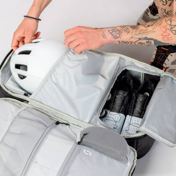 SCOTT Gear 60 Douglas Green Black Backpack 