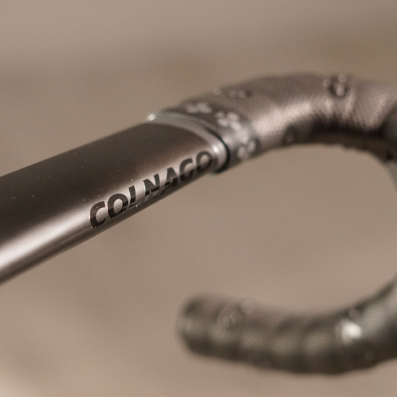 Vélo COLNAGO V5RS Cockpit CC 01 Ultegra Di2 Vision SC45 NOIR BLANC M