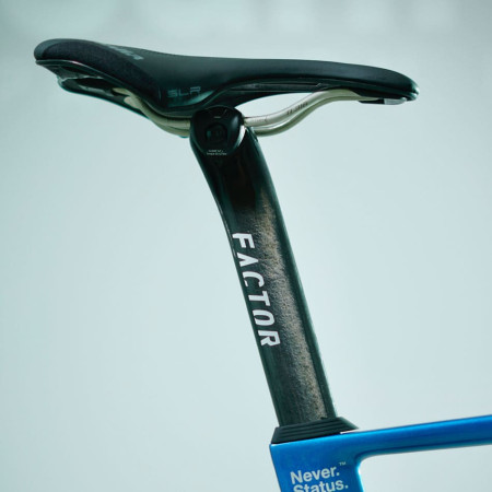 Bicicleta FACTOR Monza Ultegra Black Inc Carbon AZUL 54