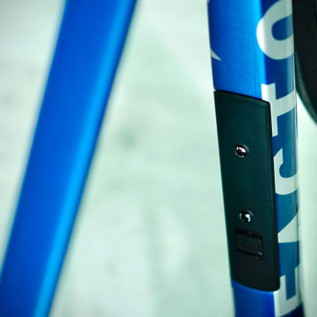 Bicicleta FACTOR Monza Ultegra Black Inc Carbon AZUL 54