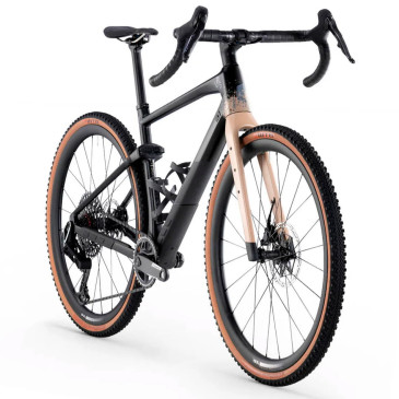 Bicicletta BMC URS 01 ONE 2026