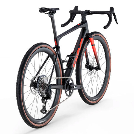 Bicicleta BMC Kaius 01 FOUR 2026 NEGRO 47