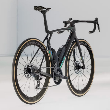 TREK Madone SLR 9 AXS Gen 8 2026 Bike BLUE ML