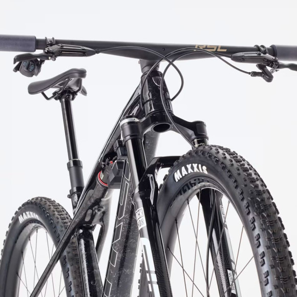 Vélo TREK Supercaliber SLR 9.8 X0 Flight Attendant Gen 2 2026 GRENAT M.L.