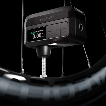 Mini compresor eléctrico TREK Air Rush 