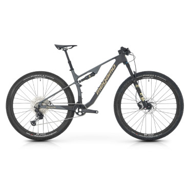 Bicicleta MEGAMO Track 07 2025
