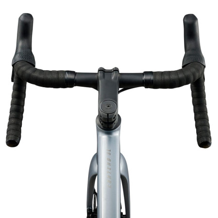 Vélo GIANT Contend SL 0 2026 ARGENT L
