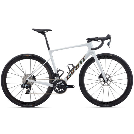 Bicicleta GIANT Defy Advanced Pro 1 2026 BLANCO XL