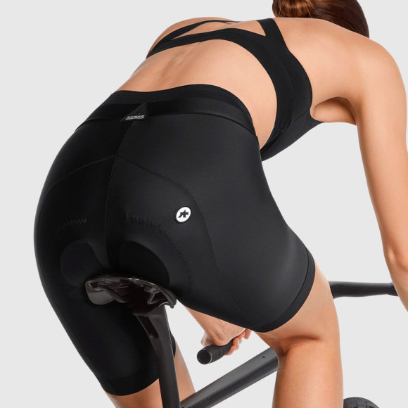 ASSOS Uma GT Half Shorts C2 2026 Bib Shorts BLACK S