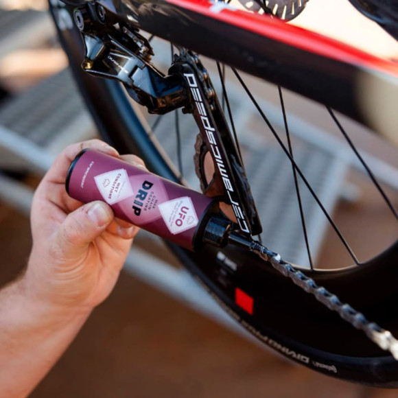 Lubrificante CERAMICSPEED UFO per condizioni di bagnato e gocciolamento 100 ml 