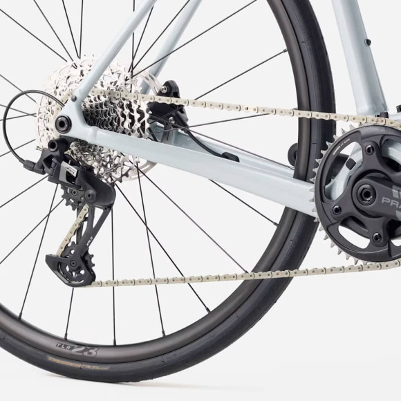 Bicicletta elettrica TREK Domane+ ALR 5 2026 GRIS L