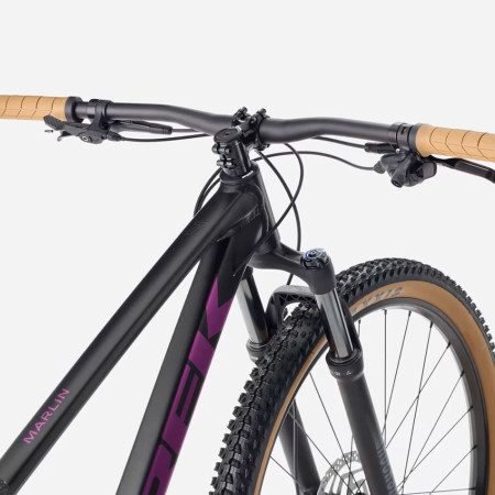 Bici TREK Marlin 7 Gen 3 2026 MENTA L