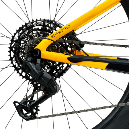 Bici elettrica CRUSSIS e-Hard 11.11 600 Wh 2026 NERO GIALLO S