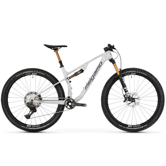 MEGAMO Track 02 2026 Bicycle GARNET S