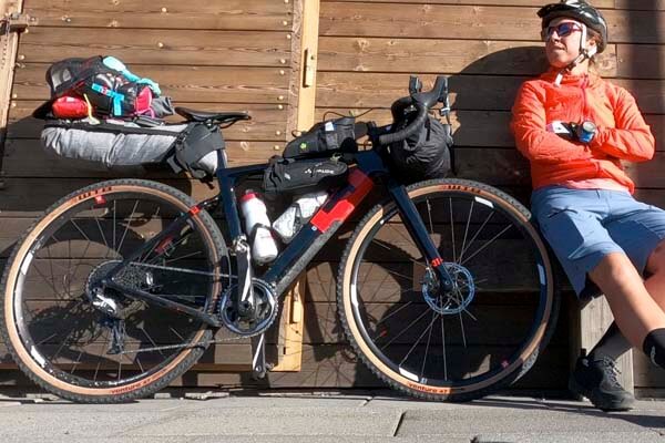 Bikepacking vs cicloturismo de alforjas, ¿qué elegir para un viaje en  bicicleta?